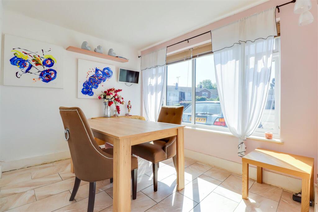 House in Southend-on-Sea, Eastwood - View 5