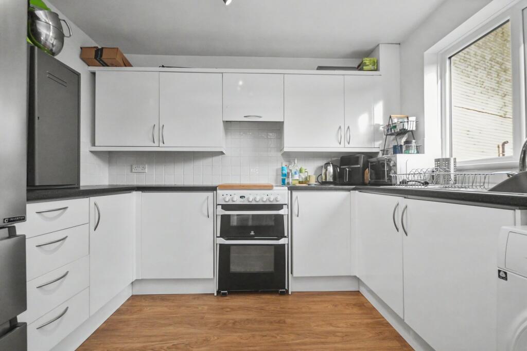 Apartment in Salisbury - View 5