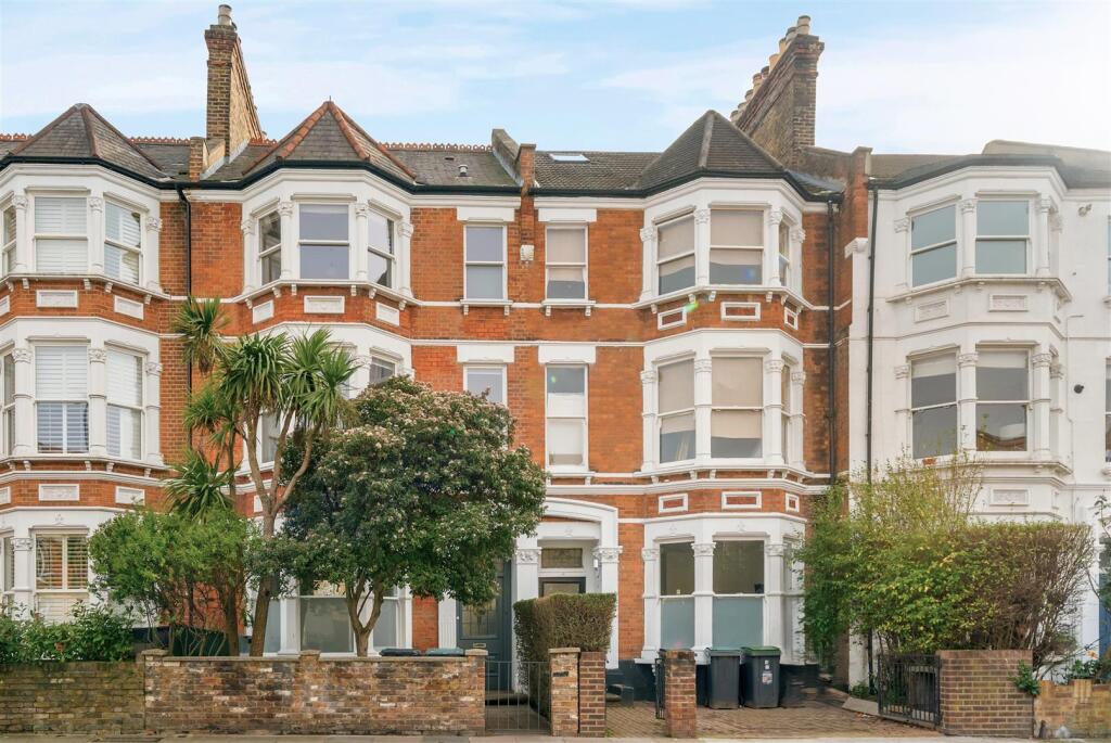 Main image of property: Stapleton Hall Road, Stroud Green, N4