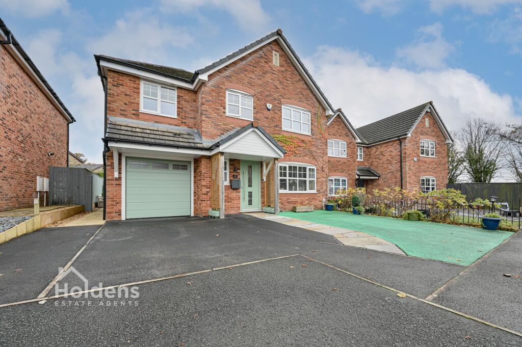 4-bed detached on Croft Way, Longridge, PR3, £399,950