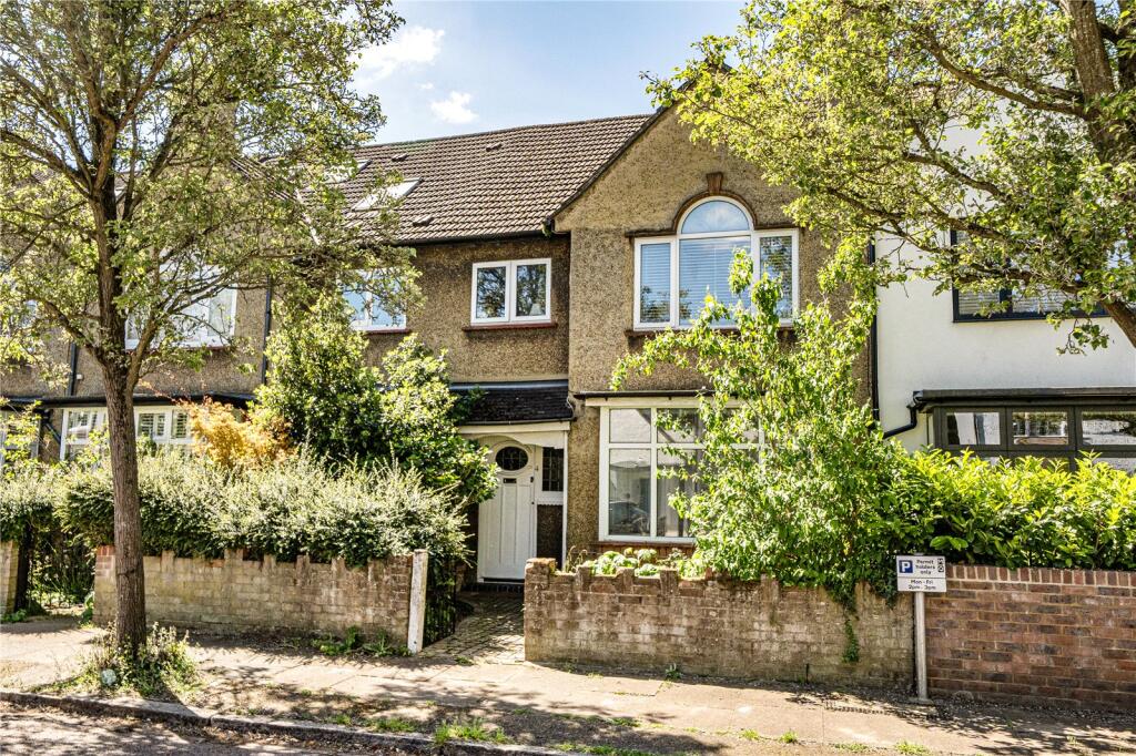 Main image of property: Elmhurst Avenue, London, N2