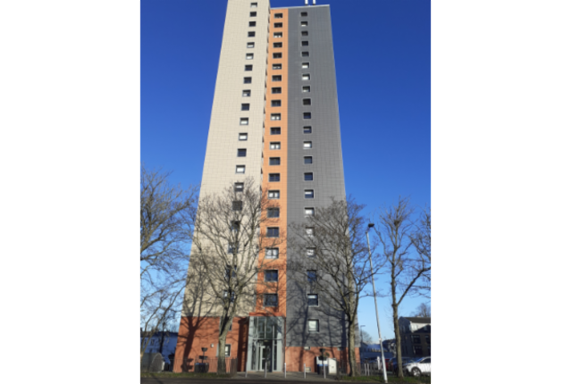 Main image of property: 15 , IBROXHOLM OVAL , G51 2TY