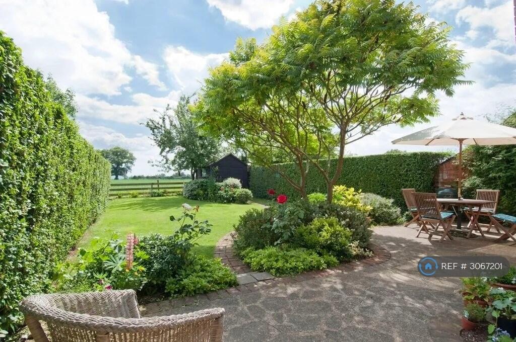 House in Milton Keynes - View 2