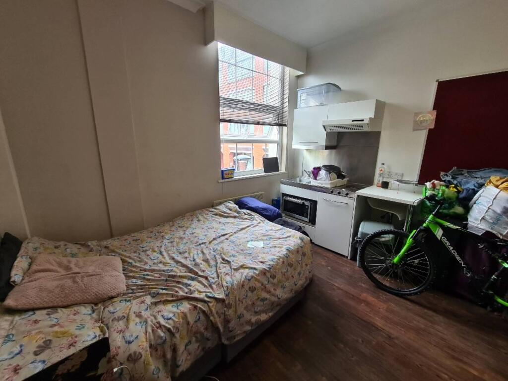 Apartment in Bolton, Greater Manchester - More