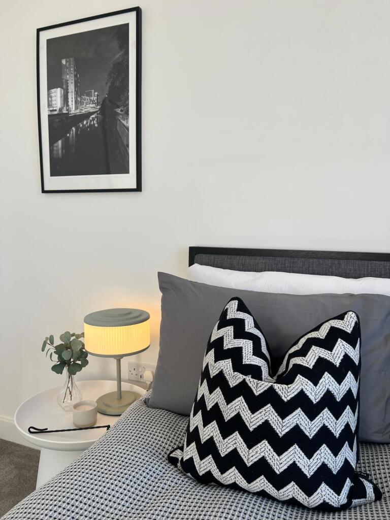 Main image of property: Oxbow, Stephenson House