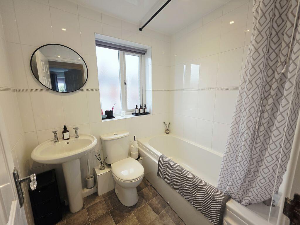 House in North Tyneside, North East - View 4