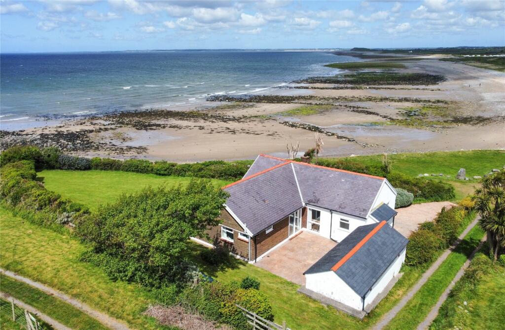 Main image of property: Pontllyfni, Caernarfon, Gwynedd, LL54