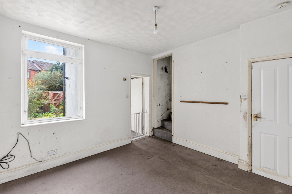 House in Derby, Cathedral Quarter, Little Chester - More