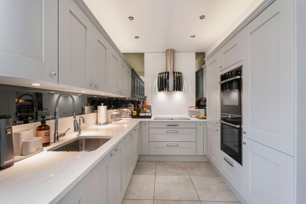 House in London - More