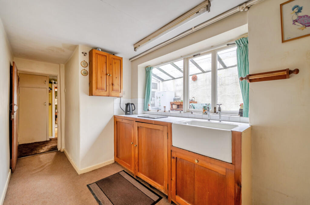 Silver Street, Warminster, BA12 - More