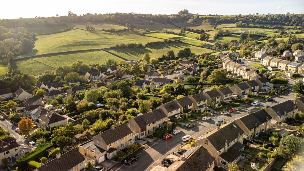 House in Bath, Upper Weston - More