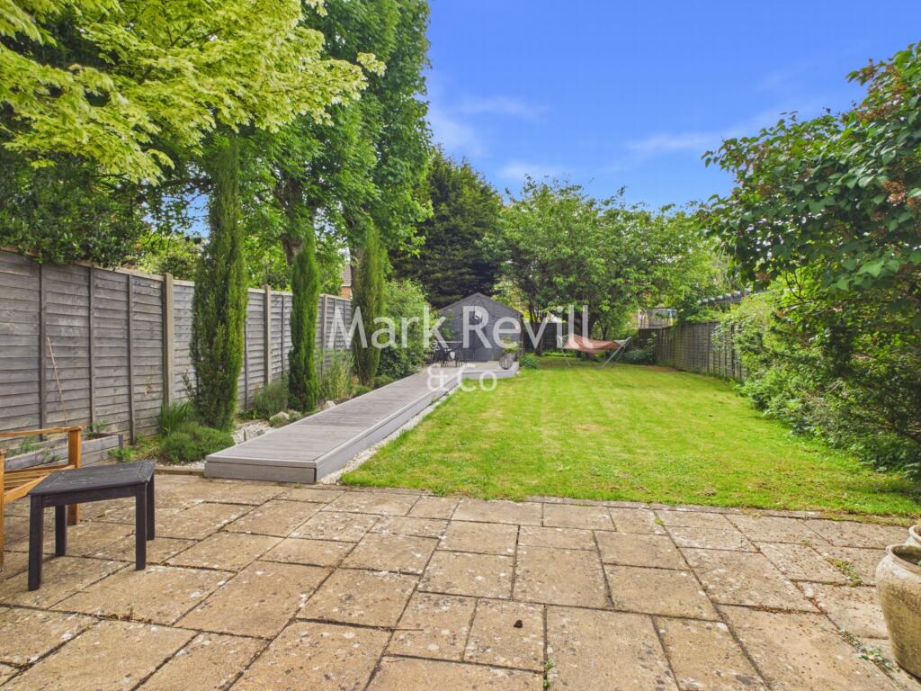 Meadow Drive, Lindfield, RH16 photo 4