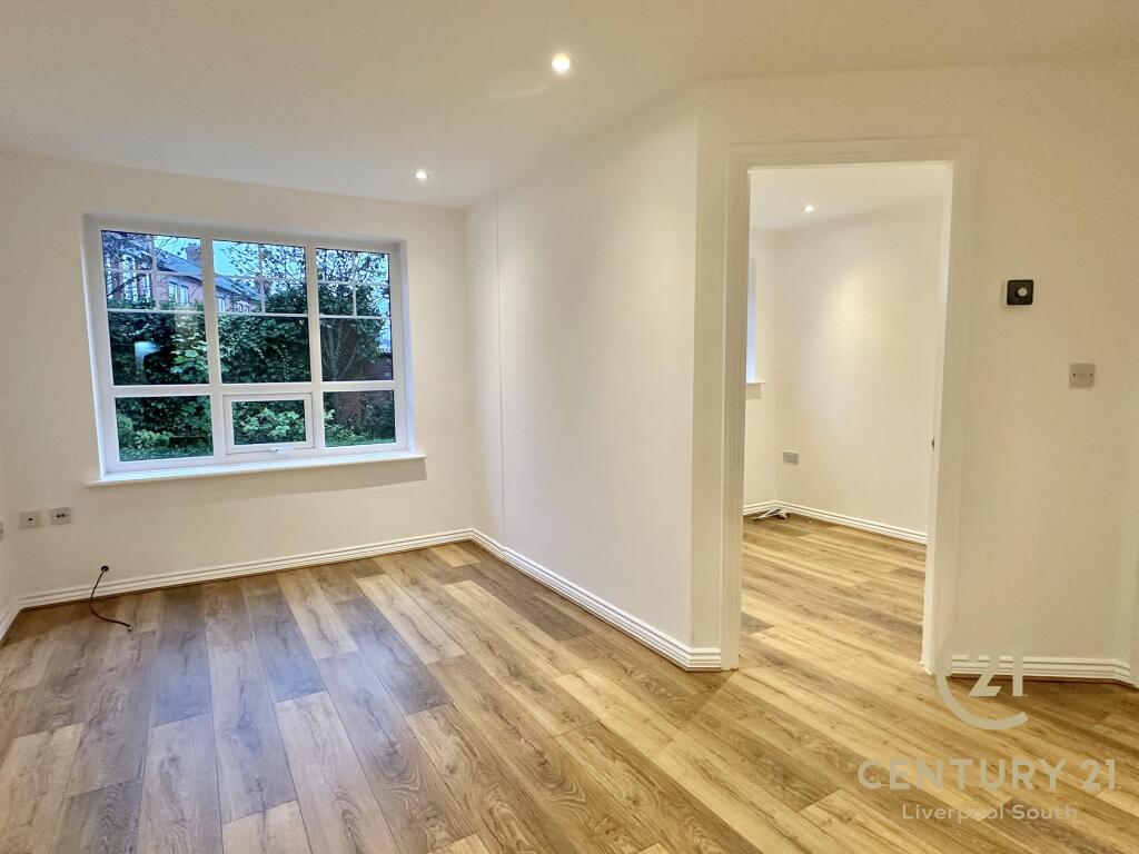 Apartment in Liverpool - View 5