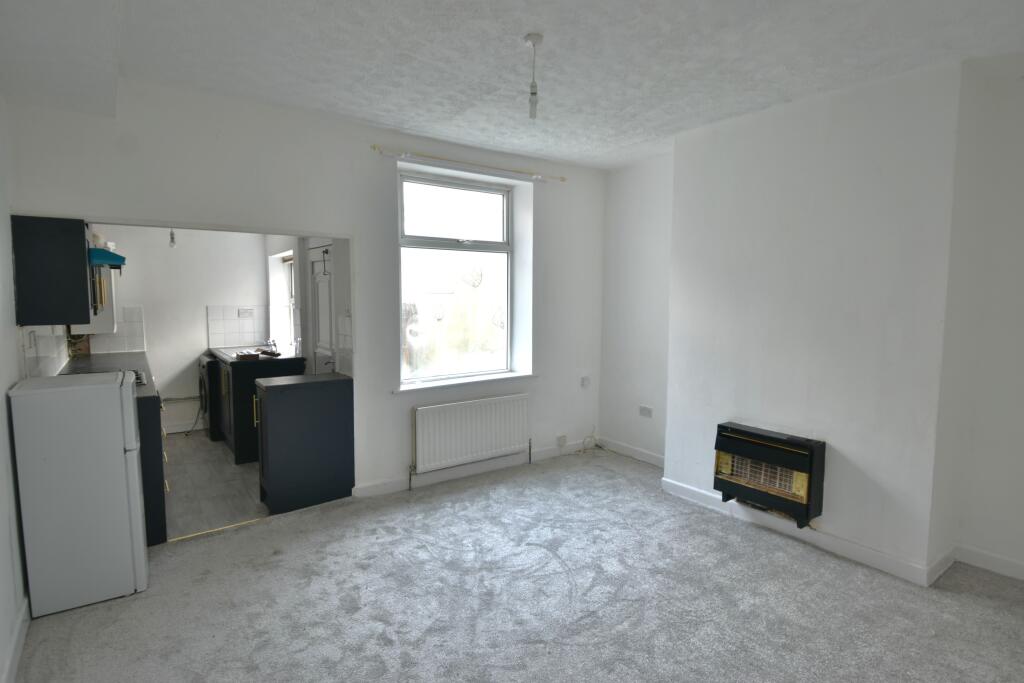 Lionel Street, Burnley, BB12 photo 4