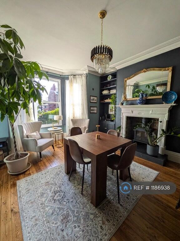 Main image of property: Avenue Crescent, Leeds, LS8