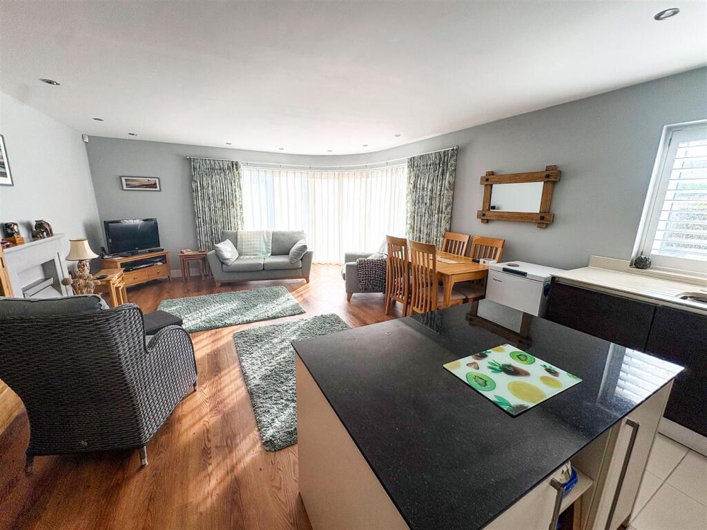 Heritage Place, Broadmark Lane, Rustington photo 5