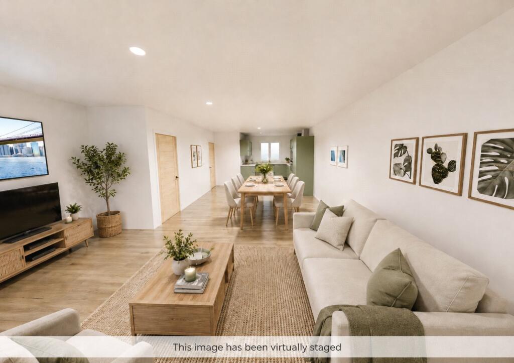 House in Exeter - View 2