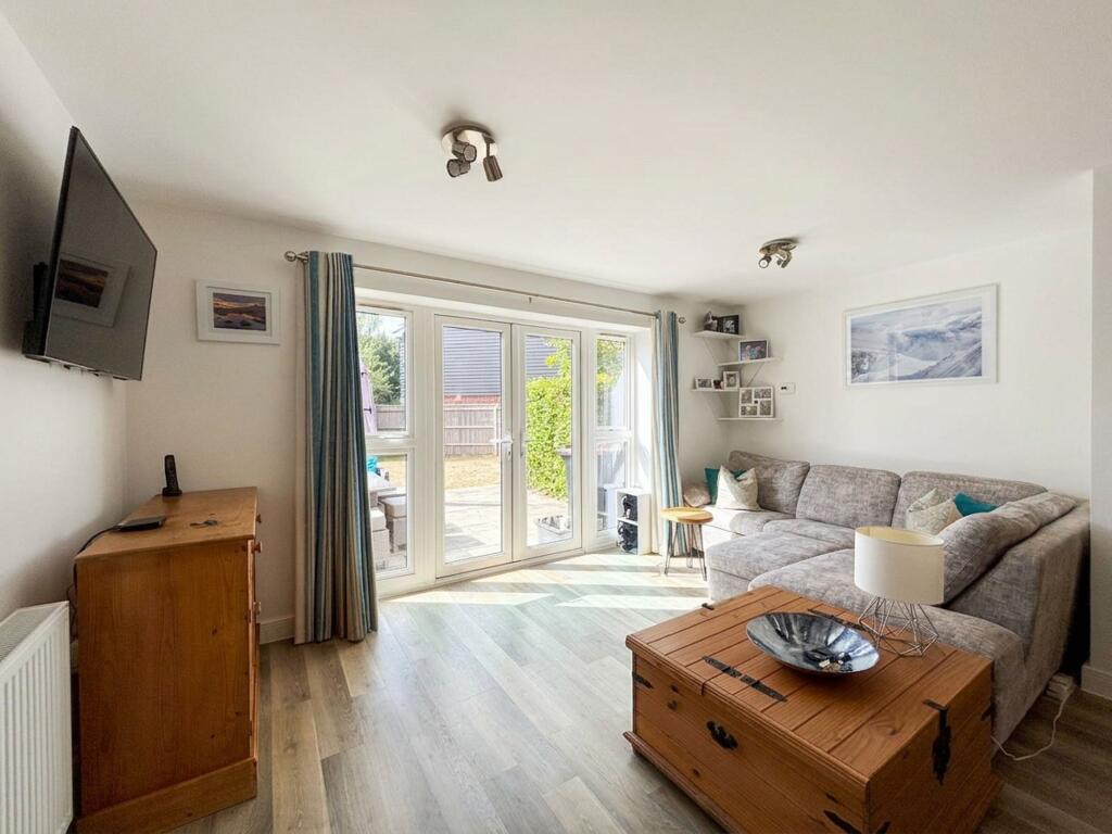 Augustus Avenue, Fordingbridge, SP6 photo 4