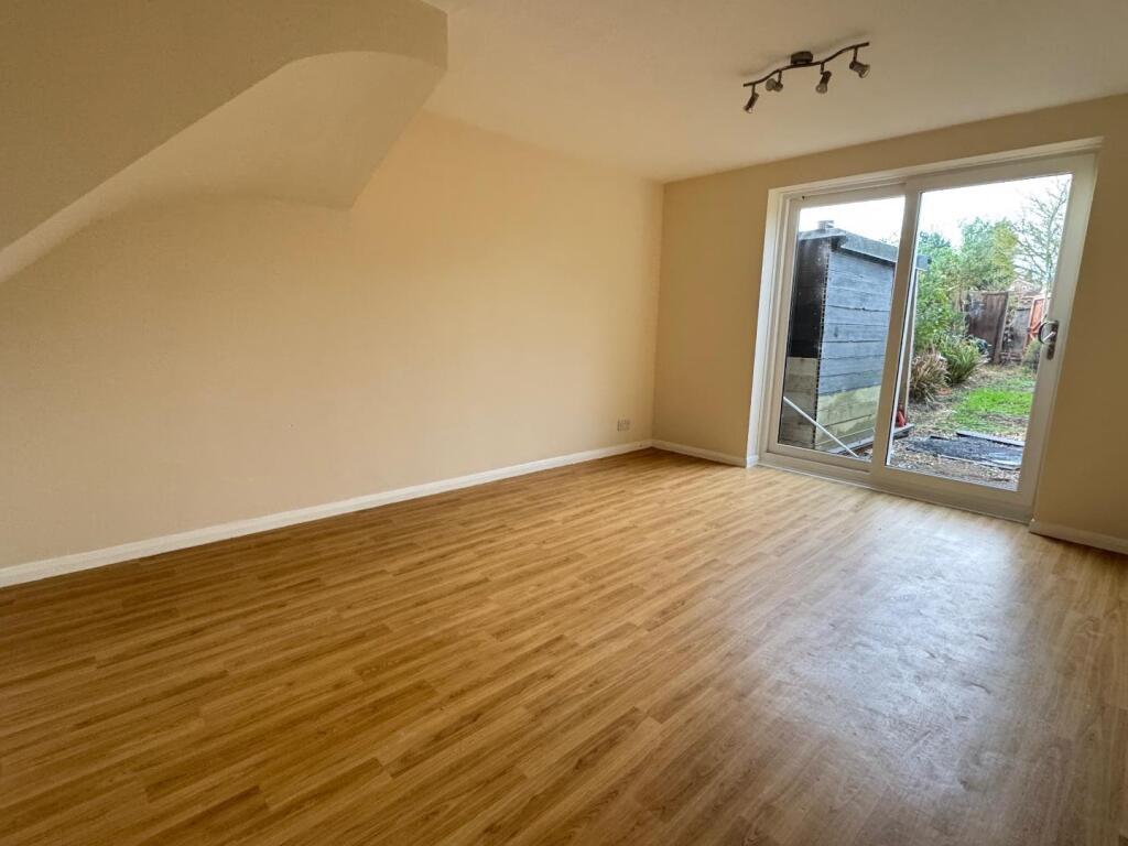 House in Desborough, North Northamptonshire - View 3