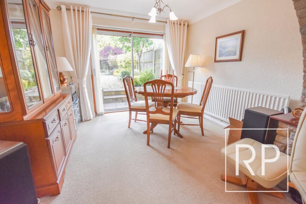 Keats Close, The Straits, Lower Gornal, Dudley, DY3 photo 4