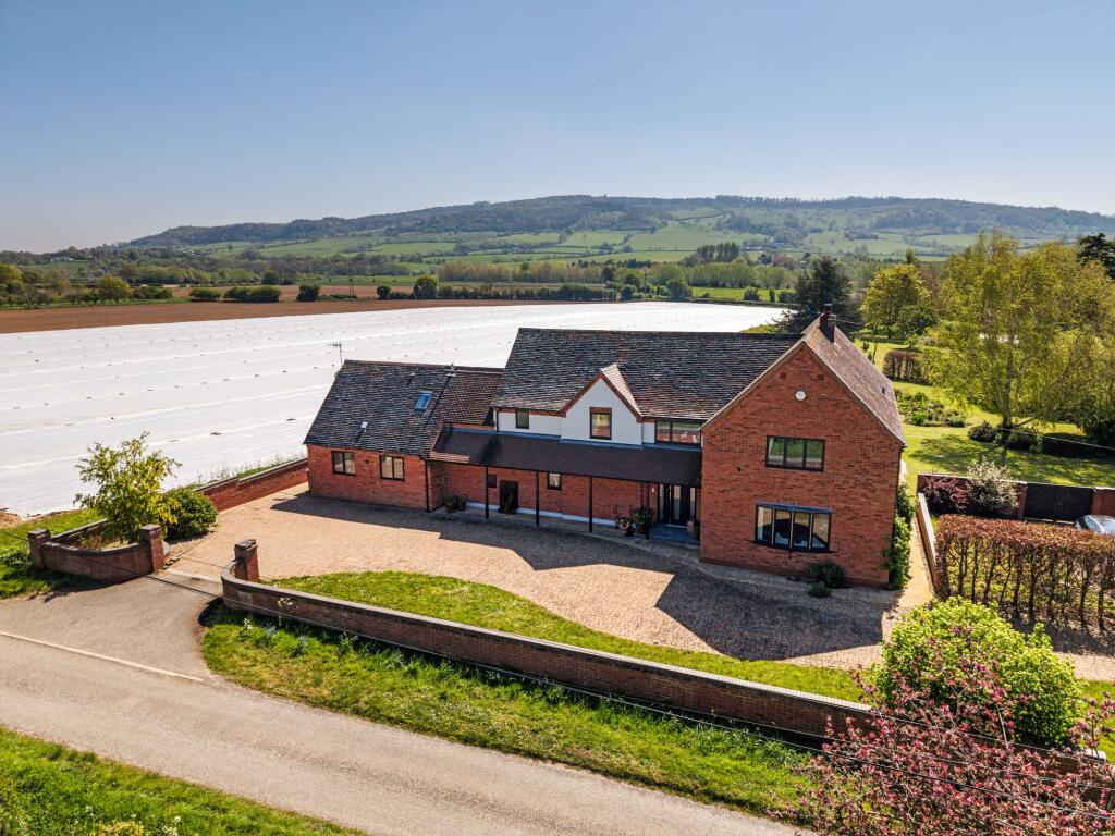 Main image of property: Lower End, Birlingham, WR10