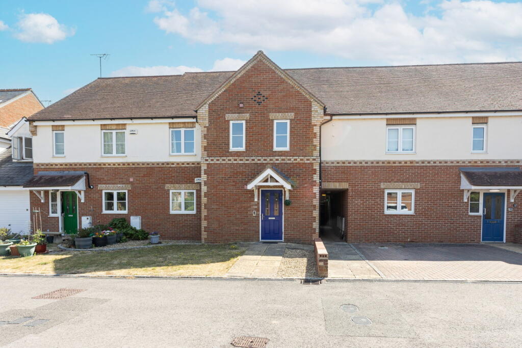 Main image of property: Beehive Close, Cholsey, Wallingford, OX10 9BF