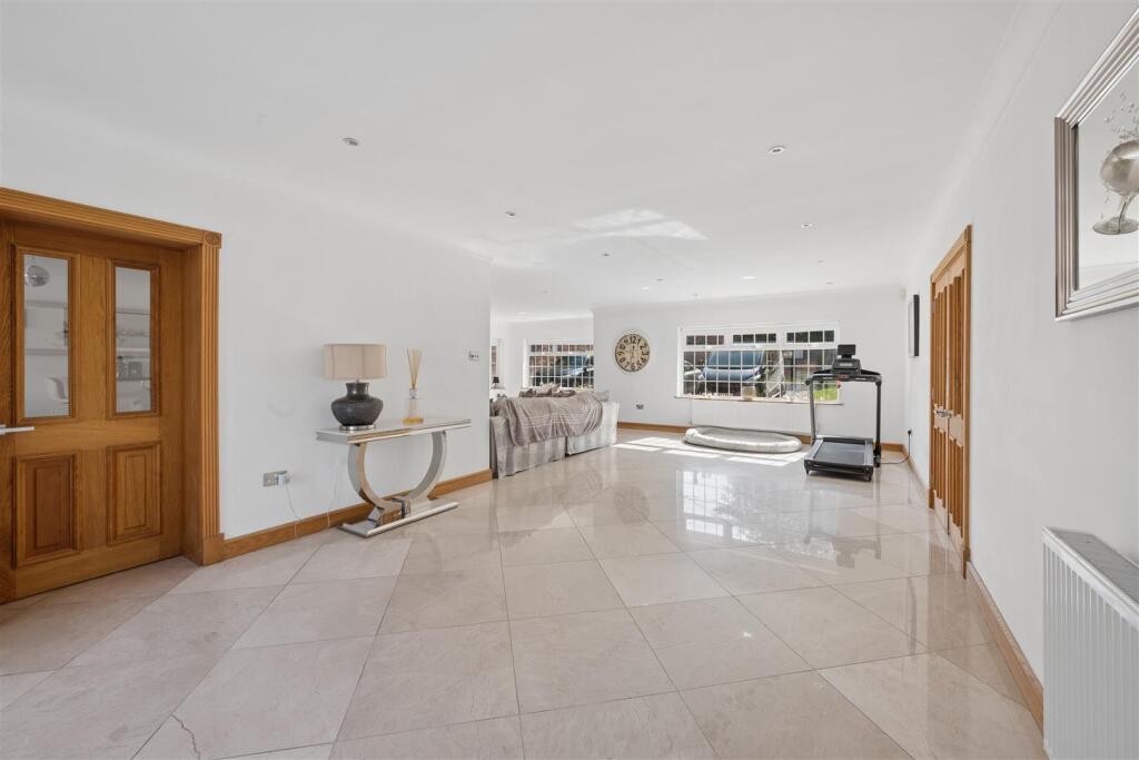 House in Knowsley - View 5