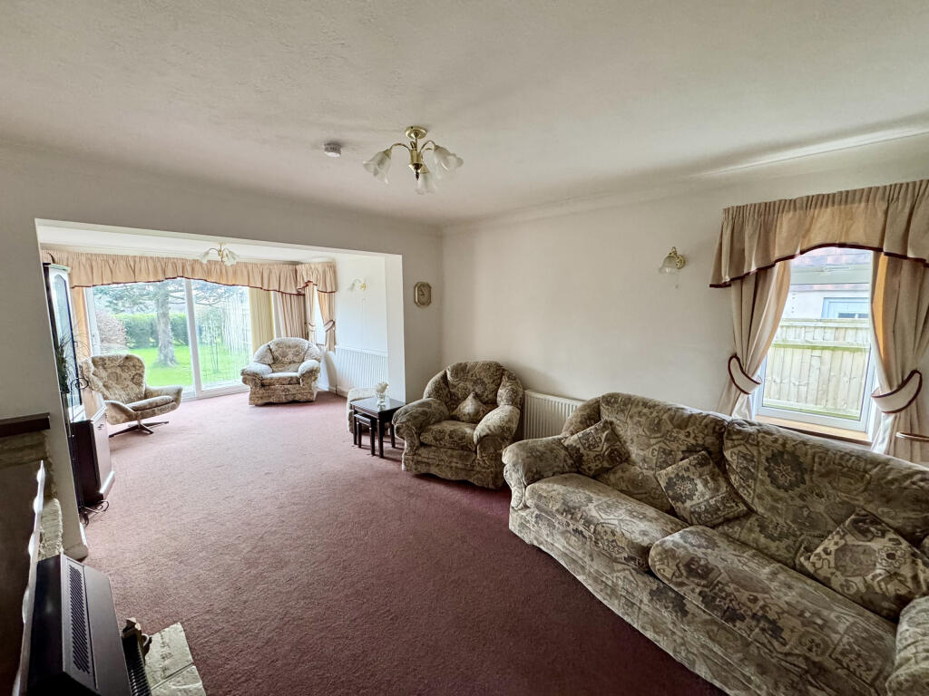 Featherbed Lane, Carters Corner, Hailsham, East Sussex photo 4