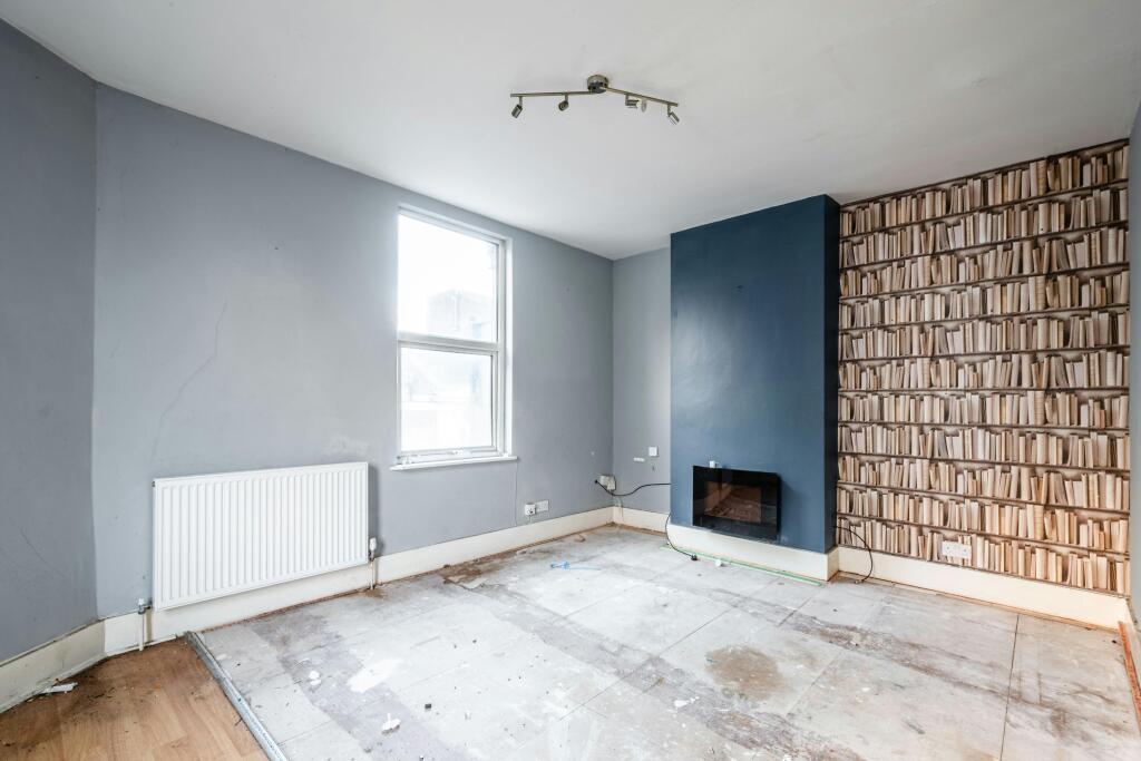 Homerton High St 191  Low Res 14.jpg