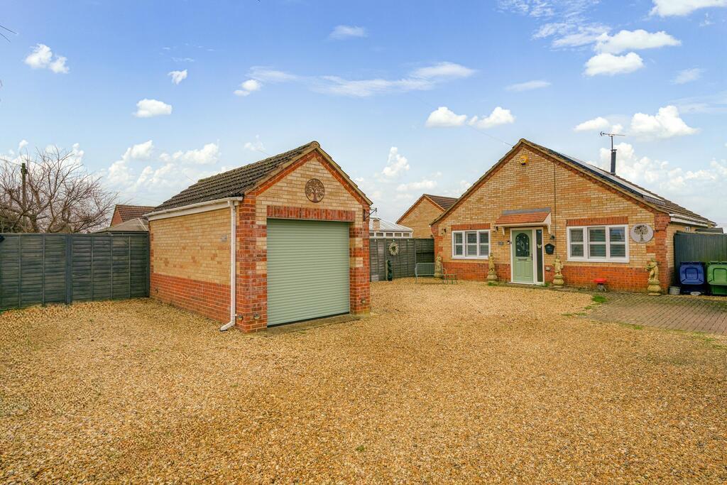 Front Road, Murrow, PE13 4HU photo 4