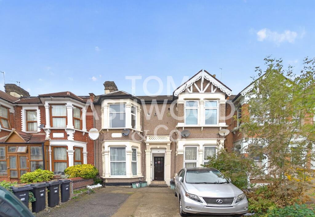 Main image of property: Kensington Gardens, Ilford, IG1 3EL