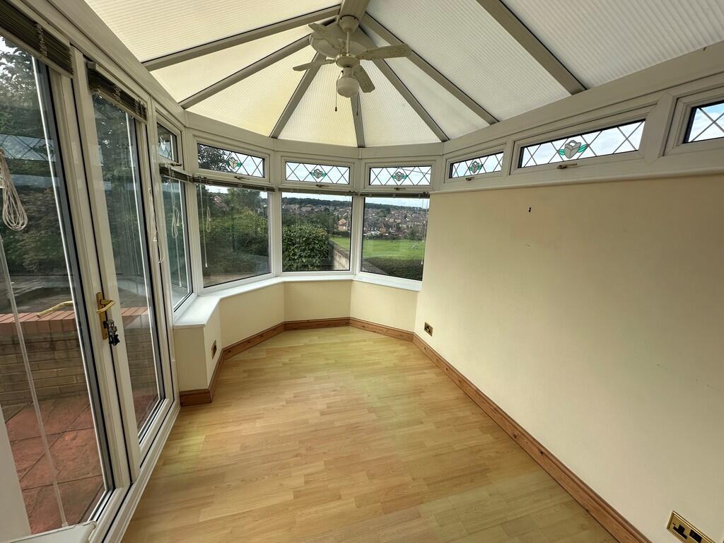 House in Rotherham, Brinsworth - More