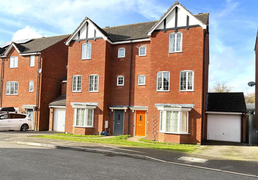 Main image of property: Erringtons Close, Oadby, Leicestershire