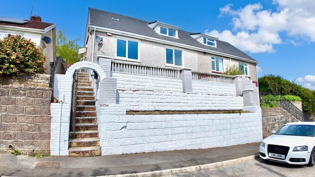Main image of property: Farm Road, Crumlin, NP11
