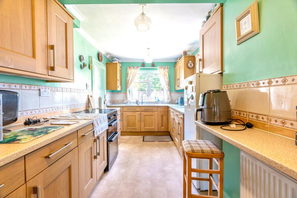 House in Sutton Coldfield, Whitehouse Common - View 3