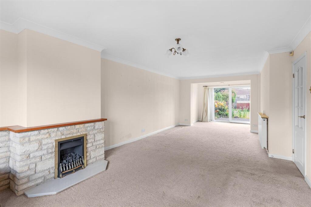 House in Barton Seagrave, North Northamptonshire - View 3