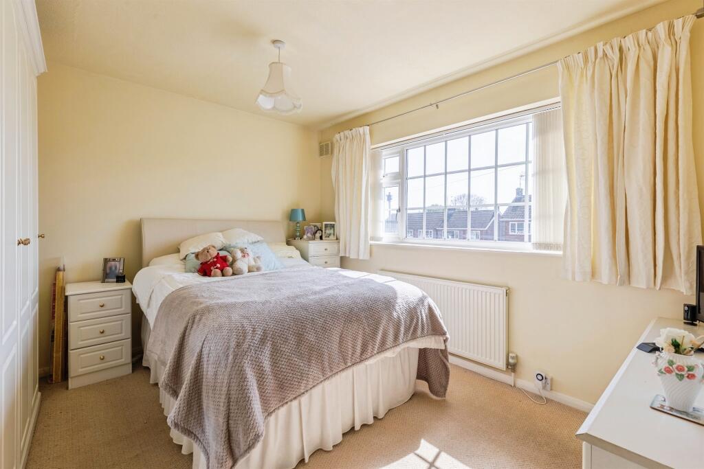 House in Coventry, West Midlands - View 6