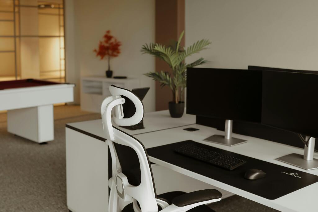 Monocle Managed Office Space – Studio 210