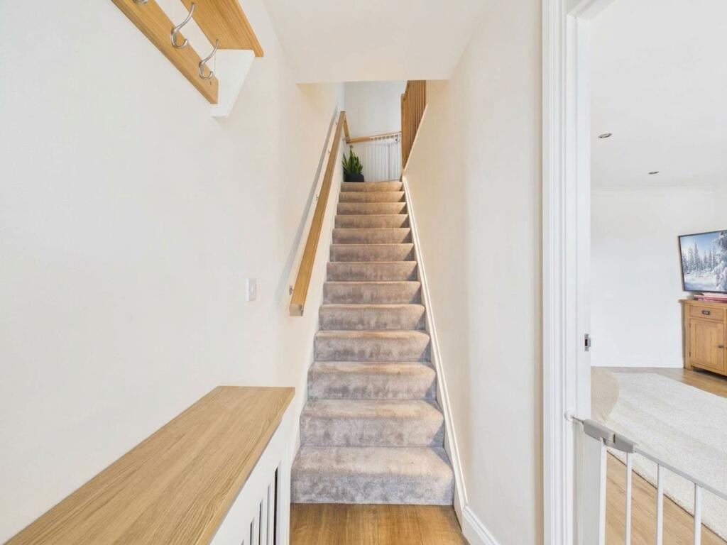 House in Southend-on-Sea - View 5