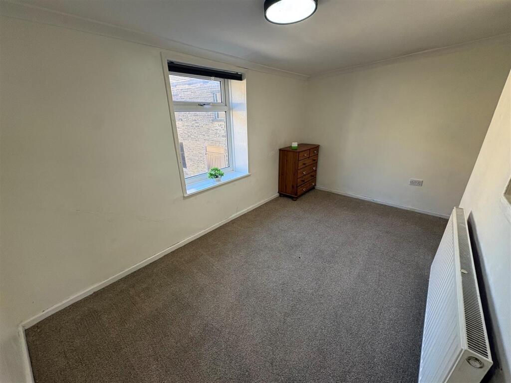 Additional image 6 of Wellington Street, Queensbury, Bradford