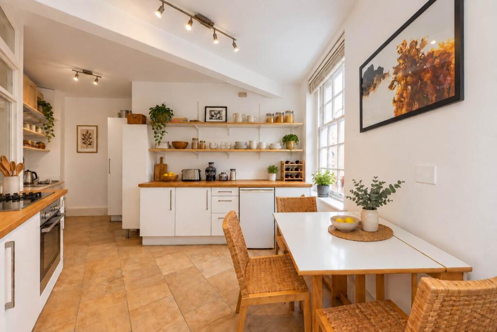 Apartment in London - View 3