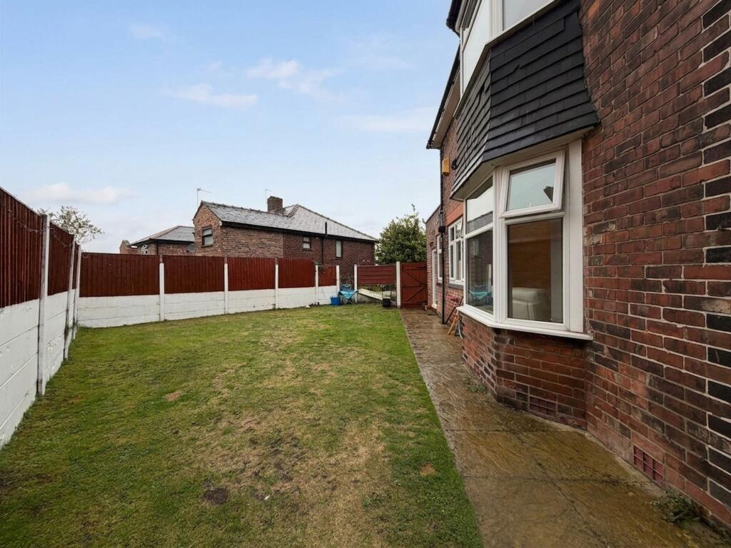 House in Manchester - View 5