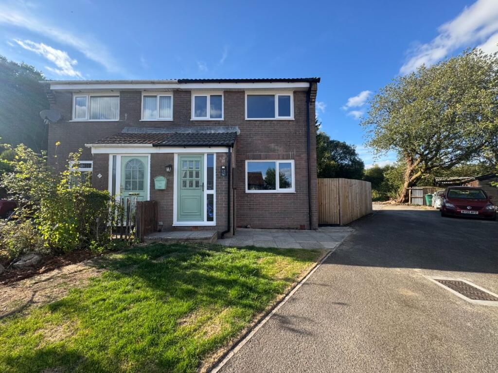 Main image of property: Chestnut Close, Rassau, Ebbw Vale