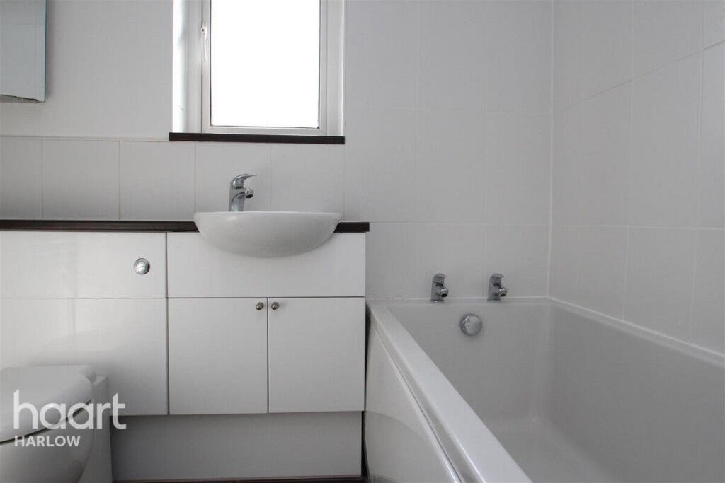 Main image of property: Hookfield, Harlow