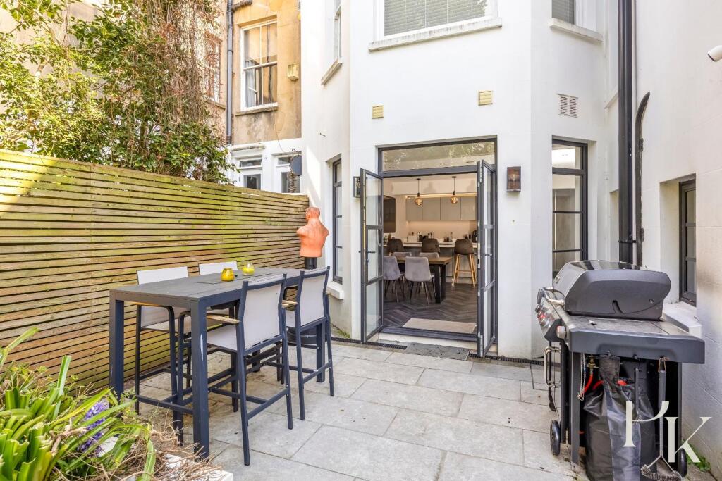 Property photo 10