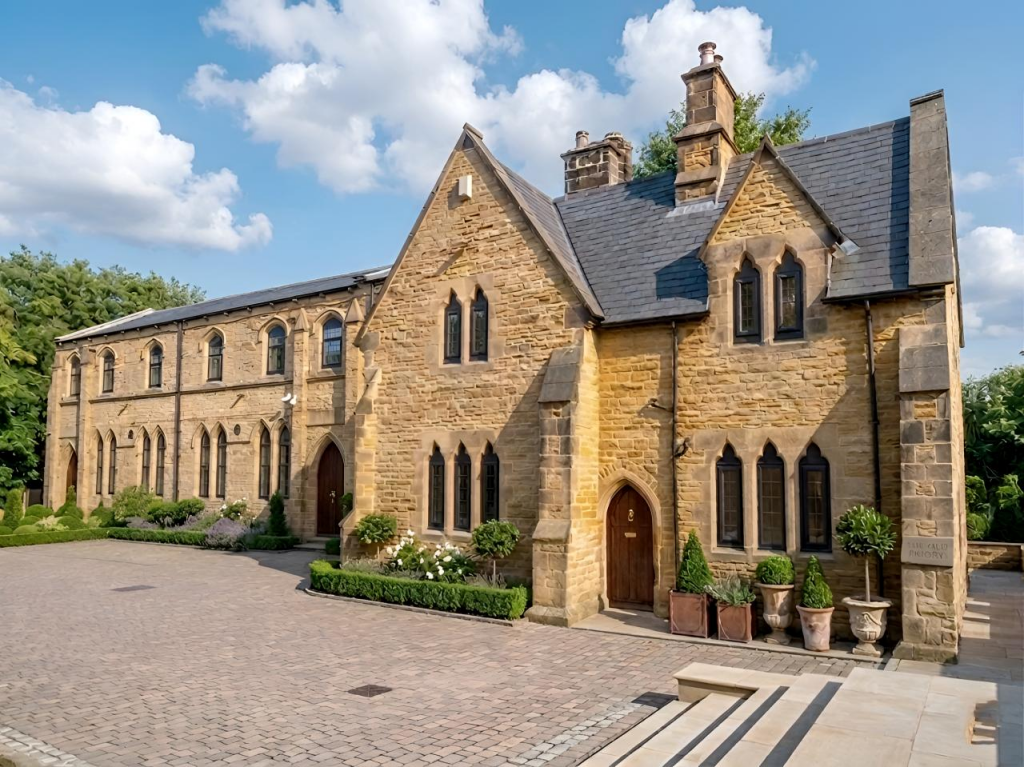 Apartment in Leeds - View 2