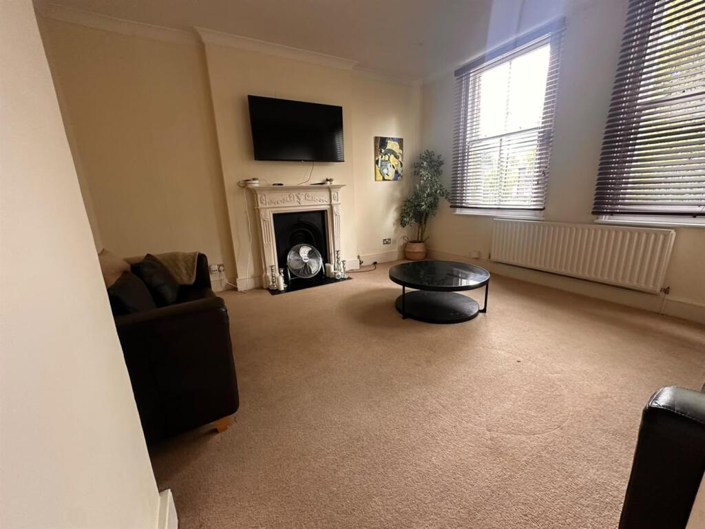 Apartment in London - View 4