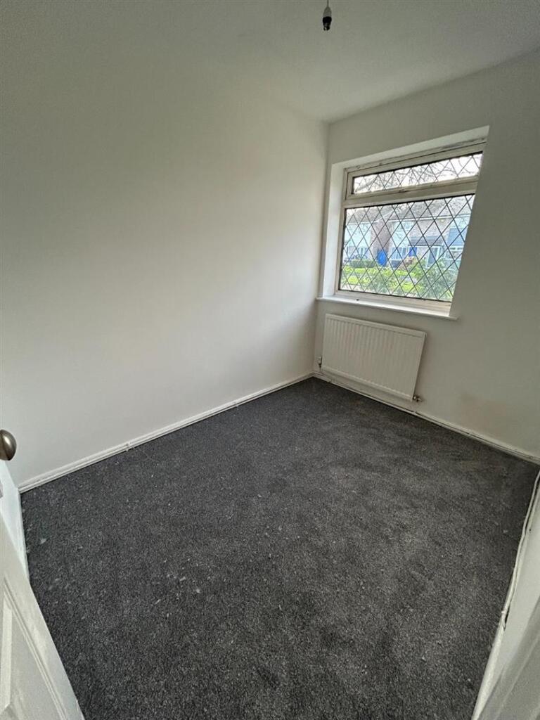 Apartment in Rochdale, Greater Manchester - View 5