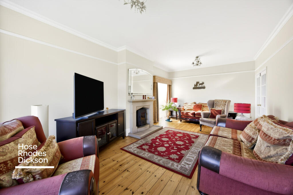 House in Portsmouth - View 3