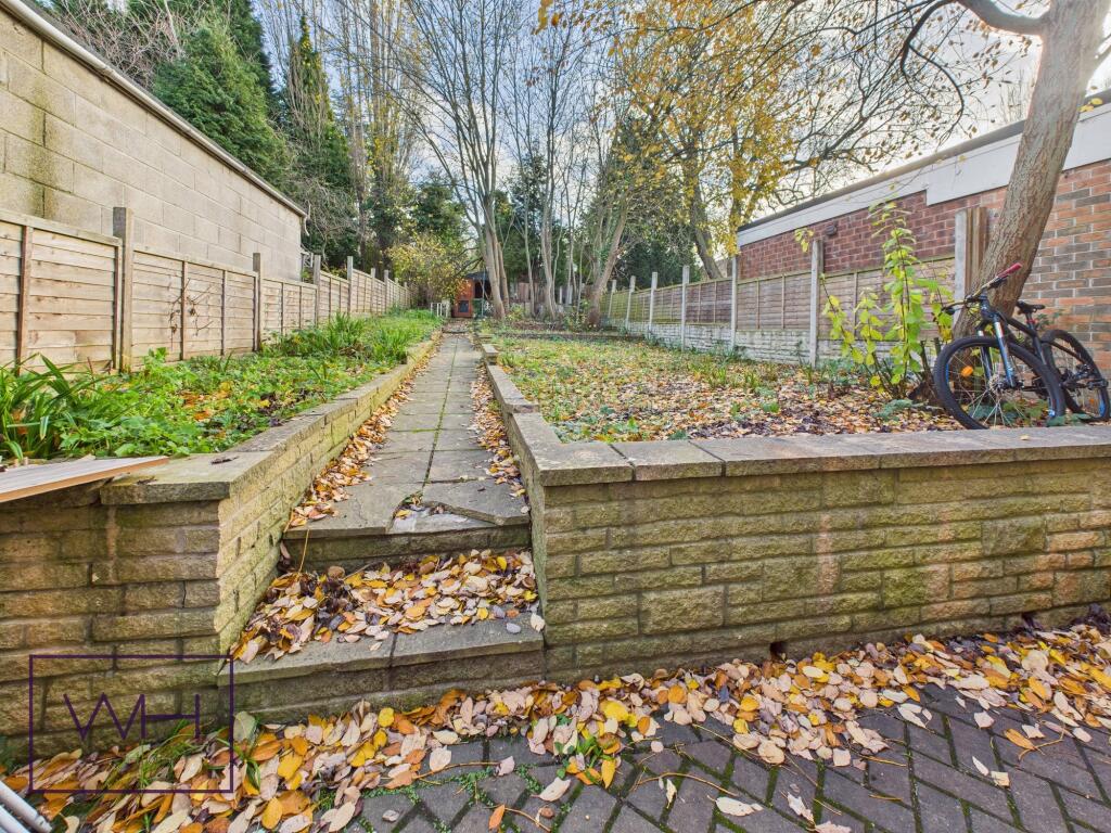 House in Rotherham, Clifton - View 2